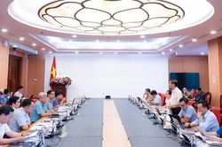 Hoàn thiện các chính sách về bảo hiểm xã hội và an toàn, vệ sinh lao động trong giai đoạn mới