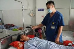 Hiệu quả từ kỹ thuật phẫu thuật cột sống ít xâm lấn tại tuyến tỉnh