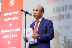 Tổng thư ký Liên đoàn Cờ Việt Nam nộp đơn xin nghỉ việc vì lý do sức khỏe