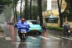 Dự báo thời tiết hôm nay, 4-6: TPHCM và Nam Bộ có mưa vào chiều tối và đêm