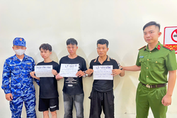Bắt 5 đối tượng mua bán, tàng trữ trái phép chất ma túy