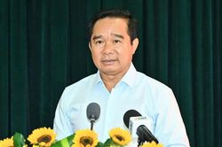 TPHCM giữ vững vai tr&ograve; l&agrave; cực tăng trưởng quan trọng của cả nước