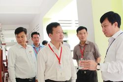 Bộ GD&ĐT kiểm tra c&ocirc;ng t&aacute;c chuẩn bị Kỳ thi tốt nghiệp THPT tại Đồng Th&aacute;p