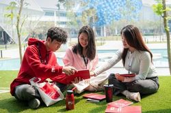 Chuyên gia nói gì về điểm sàn xét tuyển đại học?