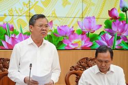 Cần Thơ tăng trưởng ra sao khi dự án 'lụt' tiến độ, nông sản tắc đầu ra?