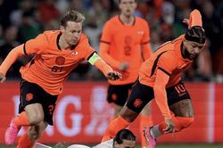 Hà Lan 0-1 Algeria: Màn tổng duyệt gây sốc trên sân Feijenoord