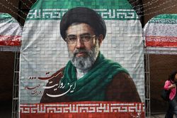 Lãnh tụ Tối cao Iran ra thông điệp mới, kêu gọi toàn dân đoàn kết, đồng lòng