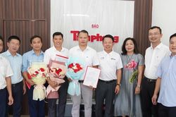 Ban Biên tập Báo Tiền Phong làm việc với Văn phòng đại diện Đông Bắc Bộ