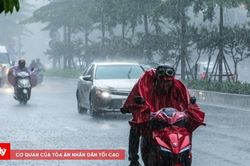 Áp thấp nhiệt đới tiếp tục di chuyển, nhiều khu vực mưa dông mạnh