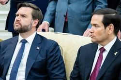 &Ocirc;ng Trump h&eacute; lộ li&ecirc;n danh tiềm năng cho cuộc bầu cử tổng thống Mỹ năm 2028