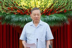 Mọi chính sách phát triển phải hướng đến nâng cao đời sống, năng lực sáng tạo của nhân dân