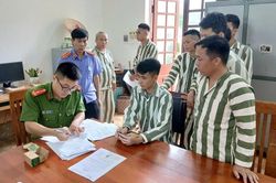 Kiểm s&aacute;t chặt chẽ c&ocirc;ng t&aacute;c đặc x&aacute;, lan tỏa ch&iacute;nh s&aacute;ch nh&acirc;n đạo của Đảng v&agrave; Nh&agrave; nước