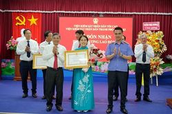 VKSND thành phố Cần Thơ tổ chức đón nhận Huân chương Lao động cho các đồng chí nguyên lãnh đạo