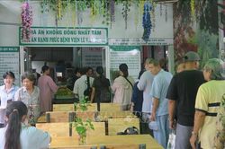 Nhà ăn hạnh phúc - Góc nhỏ yêu thương giữa lòng thành phố