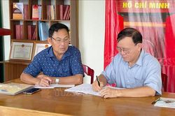 X&acirc;y dựng l&aacute; chắn tư tưởng từ cơ sở: B&agrave;i 2 - Chăm lo 'nguồn mạch', giữ vững trận địa tư tưởng