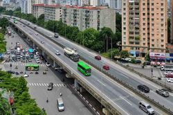 Hà Nội: Khắc phục tình trạng xô lệch một số gối cầu trên đường Vành đai 3 trên cao