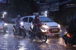 Qu&acirc;n đội chủ động ứng ph&oacute; mưa lớn, lũ qu&eacute;t, sạt lở đất tại khu vực Bắc Bộ