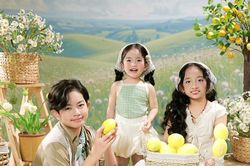 Khung hình 'gấp 3 visual' của 3 nhóc tỳ nhà Khánh Thi - Phan Hiển