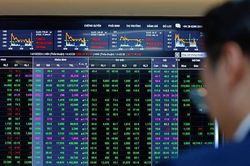 Khối ngoại bán 'mạnh tay' trong ngày VN Index lấy lại sắc xanh