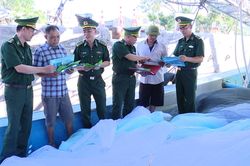 G&oacute;p phần gỡ 'thẻ v&agrave;ng' IUU từ cửa biển Sầm Sơn