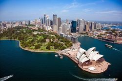 Kinh tế Australia giảm tốc dưới sức ép từ lãi suất tăng và giá năng lượng cao