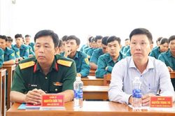 Chợ Mới khai giảng lớp huấn luyện lực lượng d&acirc;n qu&acirc;n tại chỗ năm 2026