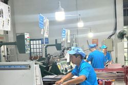 Chuyển từ quản lý sang kiến tạo và phục vụ