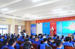 Hơn 357.000 thanh ni&ecirc;n Đ&agrave; Nẵng sử dụng dịch vụ c&ocirc;ng trực tuyến