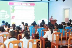 Mỗi hội vi&ecirc;n, phụ nữ hưởng ứng đợt thi đua đặc biệt bằng những h&agrave;nh động cụ thể