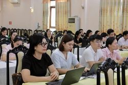 Viện Dinh dưỡng tập huấn hệ thống giám sát định kỳ cho cán bộ 18 tỉnh, thành phía Bắc
