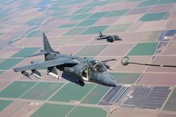 Thủy quân lục chiến Mỹ chính thức cho nghỉ hưu tiêm kích AV-8B Harrier sau 41 năm phục vụ