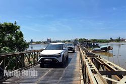 Phân luồng giao thông qua cầu phao Ninh Cường từ ngày 7/6 đến 17/6/2026