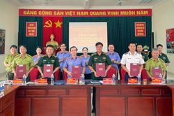 K&yacute; kết Quy chế phối hợp li&ecirc;n ng&agrave;nh trong c&ocirc;ng t&aacute;c tiếp nhận, giải quyết tố gi&aacute;c, tin b&aacute;o về tội phạm