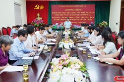 Đồng chí Phó Chủ tịch UBND tỉnh làm việc tại xã Yên Châu