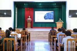 Tập huấn bảo vệ nền tảng tư tưởng của Đảng cho hơn 100 học viên