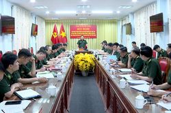 Thanh tra Bộ Quốc ph&ograve;ng l&agrave;m việc tại Ban Chỉ huy Bộ đội Bi&ecirc;n ph&ograve;ng tỉnh Tuy&ecirc;n Quang