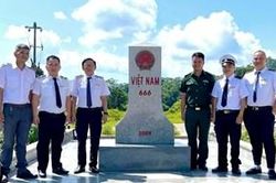 Phối hợp giám sát, phòng chống bệnh Ebola tại các cửa khẩu biên giới