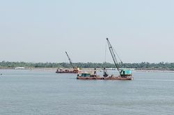 Nhiều dự án nạo vét luồng hàng hải quy mô lớn chuẩn bị triển khai