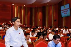 Kỳ họp thứ Ba, Hội đồng Nhân dân tỉnh Quảng Ninh Khóa XV: Tiếp tục hoàn thiện hạ tầng, tăng cường kết nối