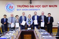 Trường Đại học Quy Nhơn: Kiến tạo tri thức, lan tỏa gi&aacute; trị v&igrave; sự ph&aacute;t triển bền vững