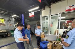 Hà Nội: Phát hiện hơn 800 phụ tùng ô tô có dấu hiệu giả mạo nhãn hiệu PEUGEOT và nhiều vi phạm trên môi trường thương mại điện tử