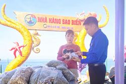Điểm tựa vốn vay trên đảo tiền tiêu Cồn Cỏ