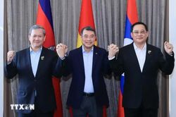 Thủ tướng L&agrave;o v&agrave; Campuchia sắp thăm Việt Nam, dự Diễn đ&agrave;n Tương lai ASEAN