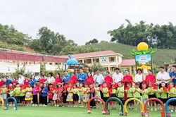 Ph&aacute;t huy sức trẻ x&acirc;y dựng v&ugrave;ng bi&ecirc;n gi&agrave;u đẹp