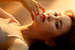 Phụ nữ ngoại t&igrave;nh k&iacute;n đ&aacute;o đến đ&acirc;u, đ&agrave;n &ocirc;ng cứ để &yacute; 4 việc n&agrave;y l&agrave; 't&oacute;m gọn'