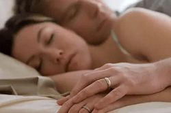 5 điều vợ chồng tuyệt đối không làm với nhau