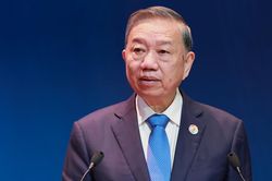 Tổng Bí thư, Chủ tịch nước: Không để công đoàn cơ sở chỉ là nơi thu đoàn phí, phát quà dịp lễ, Tết