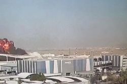 Iran phản b&aacute;c tuy&ecirc;n bố của Kuwait, khẳng định vụ ch&aacute;y do t&ecirc;n lửa Mỹ g&acirc;y ra