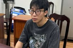 Hà Nội: Gã thanh niên dùng xe máy, điện thoại làm 'mồi nhử' để lừa đảo hàng loạt cửa hàng cầm đồ