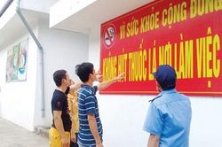 Thuốc l&aacute; đang trở th&agrave;nh g&aacute;nh nặng sức khỏe quốc gia